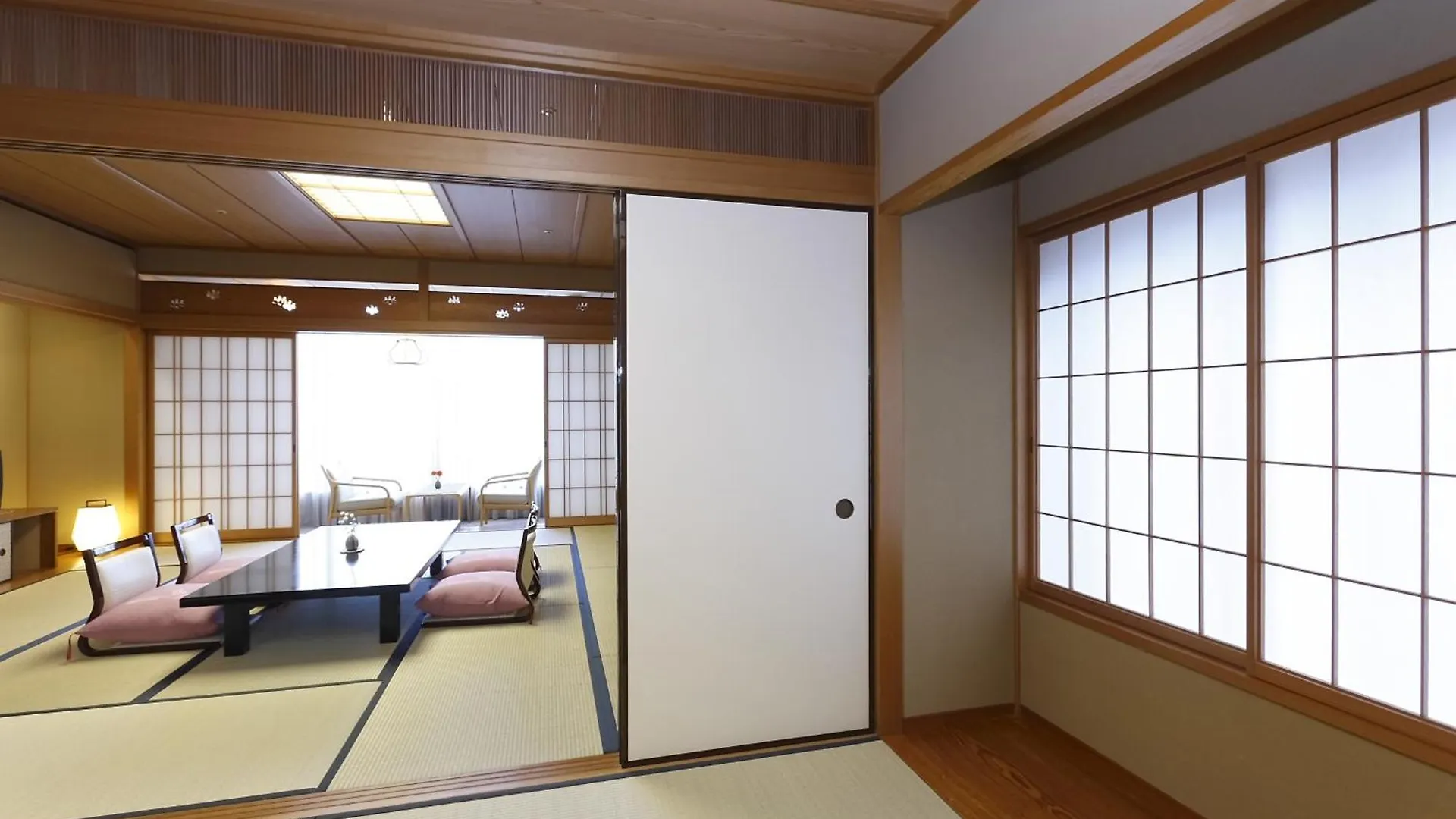 Hotel Wakamizu Takarazuka