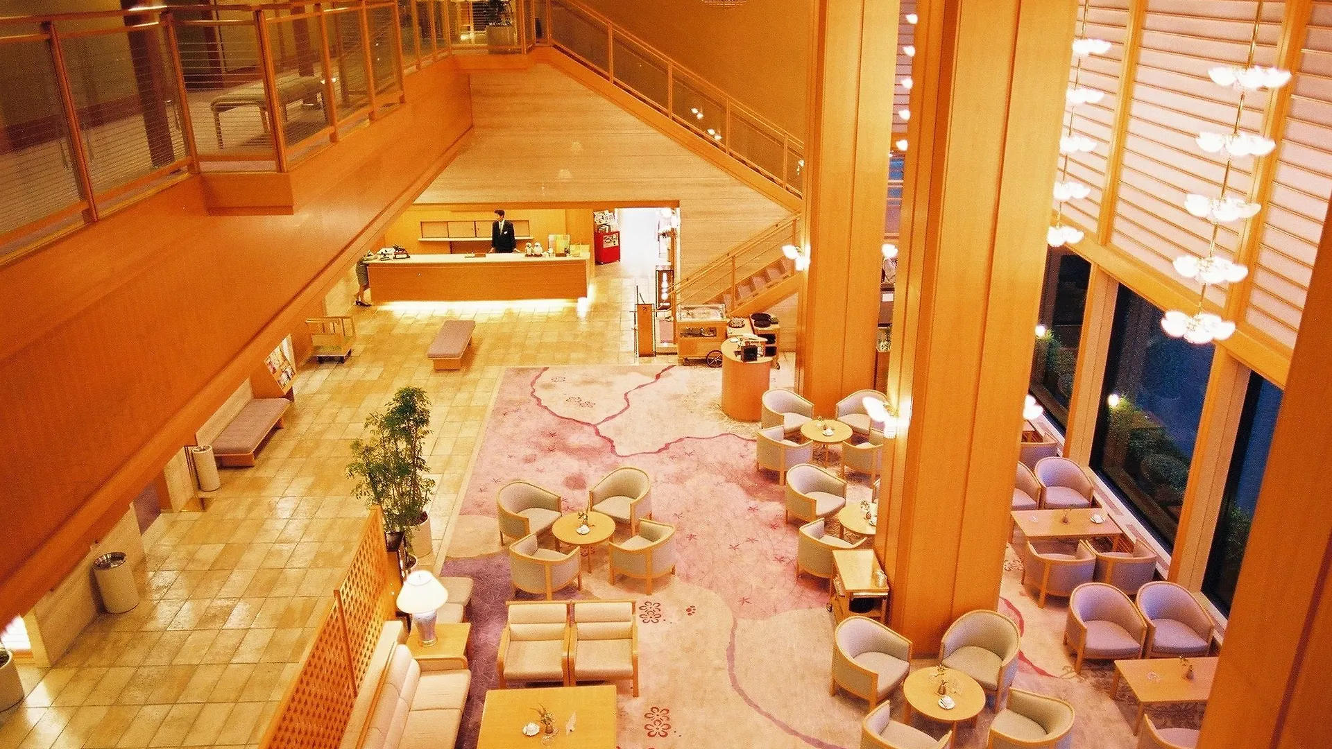 宝塚温泉ホテル若水 宝塚市 4*,